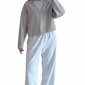 H&M Taupe V-Neck Long Sleeve Top